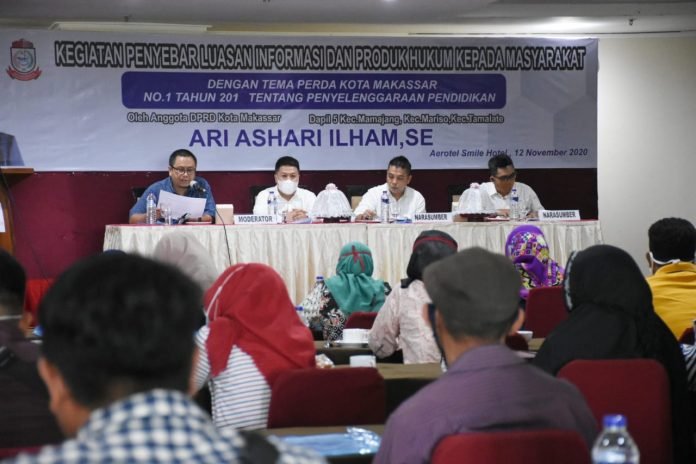 Sosialisasi Perda Pendidikan Legislator Ari Ashari Nilai Guru Perlu