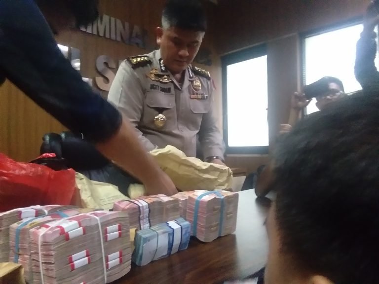 Danny Pomanto Bebas, Kasus Dugaan Korupsi Tetap Lanjut