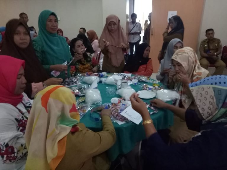 Tingkatkan Perekonomian, Dispar Makassar Gelar Workshop Kerajinan Tangan