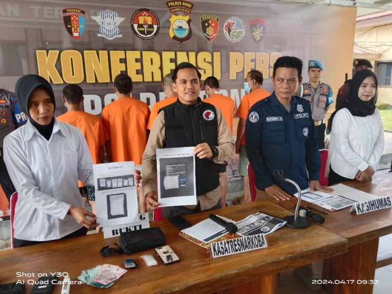 Satres Narkoba Polres Bone Tangkap Lima Pelaku Sabu, Segera Kejar Bandarnya