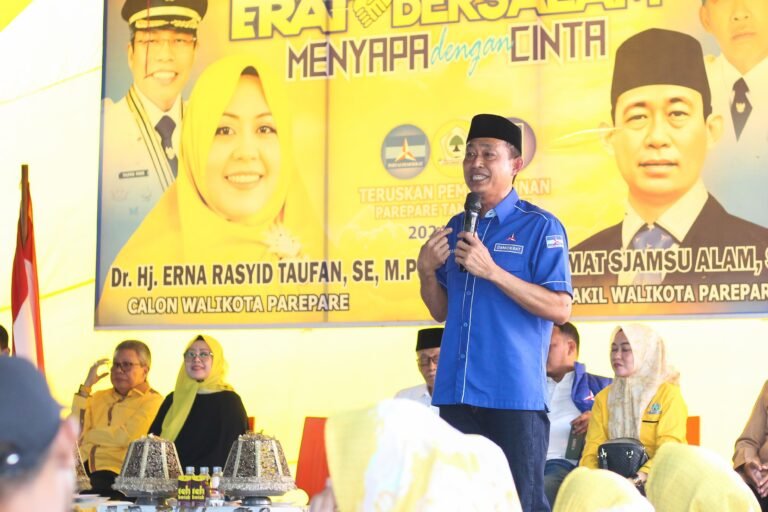 Berpendidikan Tinggi, Warga Ujung Lare Siap Menangkan Erat – Bersalam