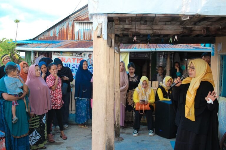 Warga Ujung Bulu Dukung Erat Bersalam, Suka Program Beras Sejahtera 10 Kilo